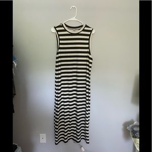 Old navy fitted maxi dress